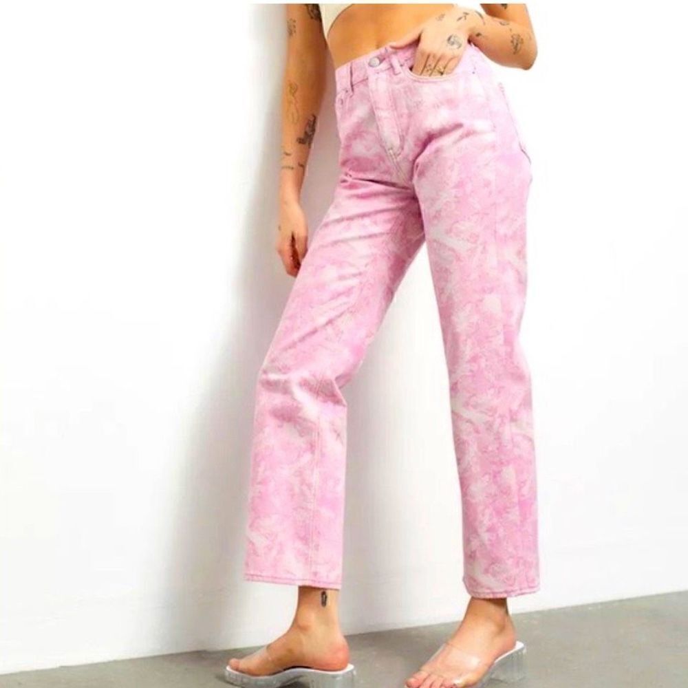 Urban Outfitters cowboy Jeans pink rose wash high rise size 24